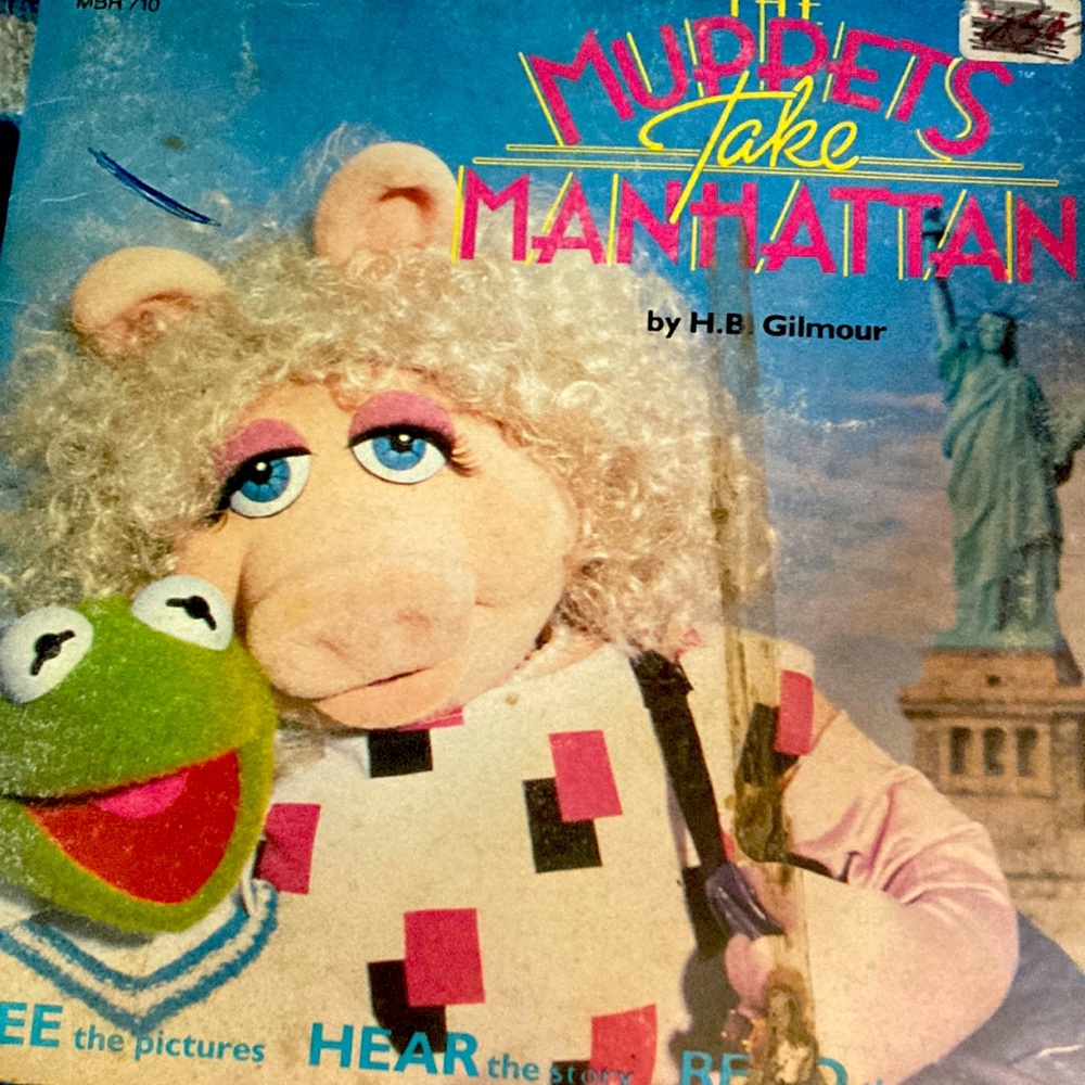 I love this book it’s a collector and it comes with the movie